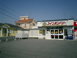 コインランドリー  スリーエス  羽生店  外観